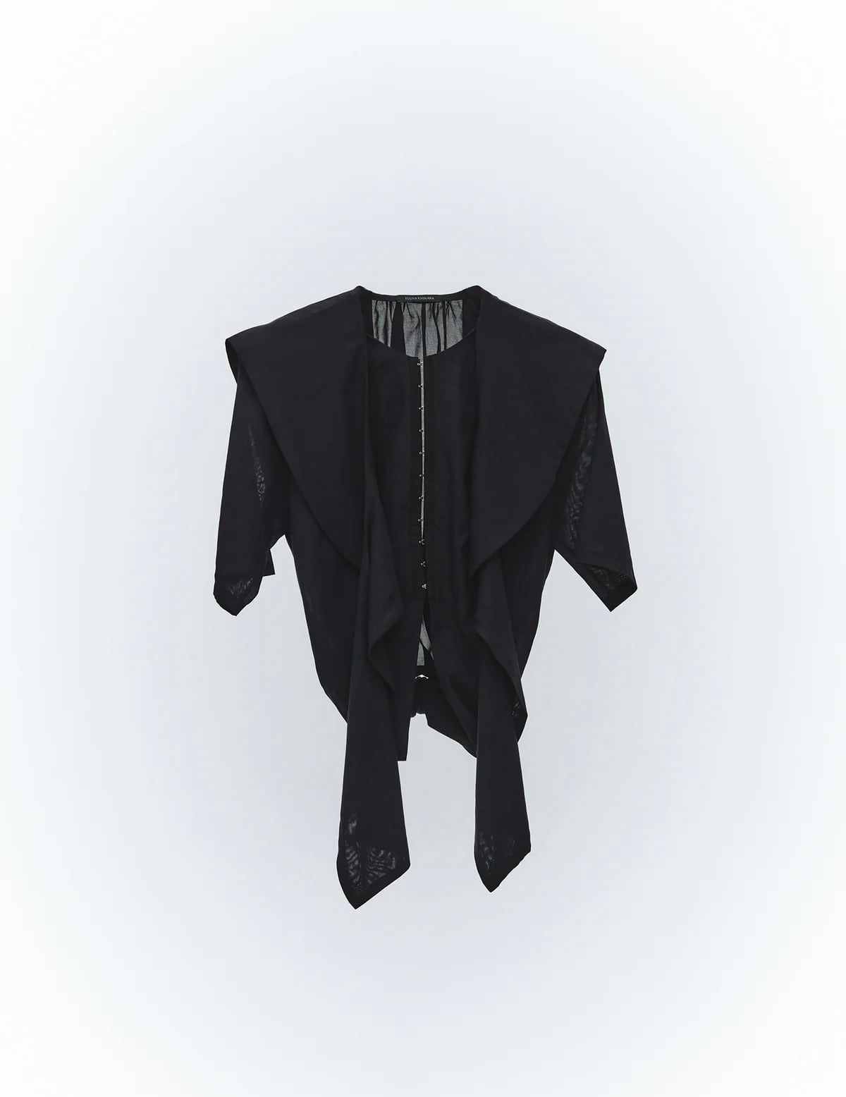 【yuunaichikawa】Ruffle Collar Blouse