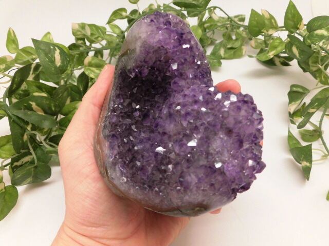 【送料無料】【高品質】 ウルグアイ産アメジスト no.2