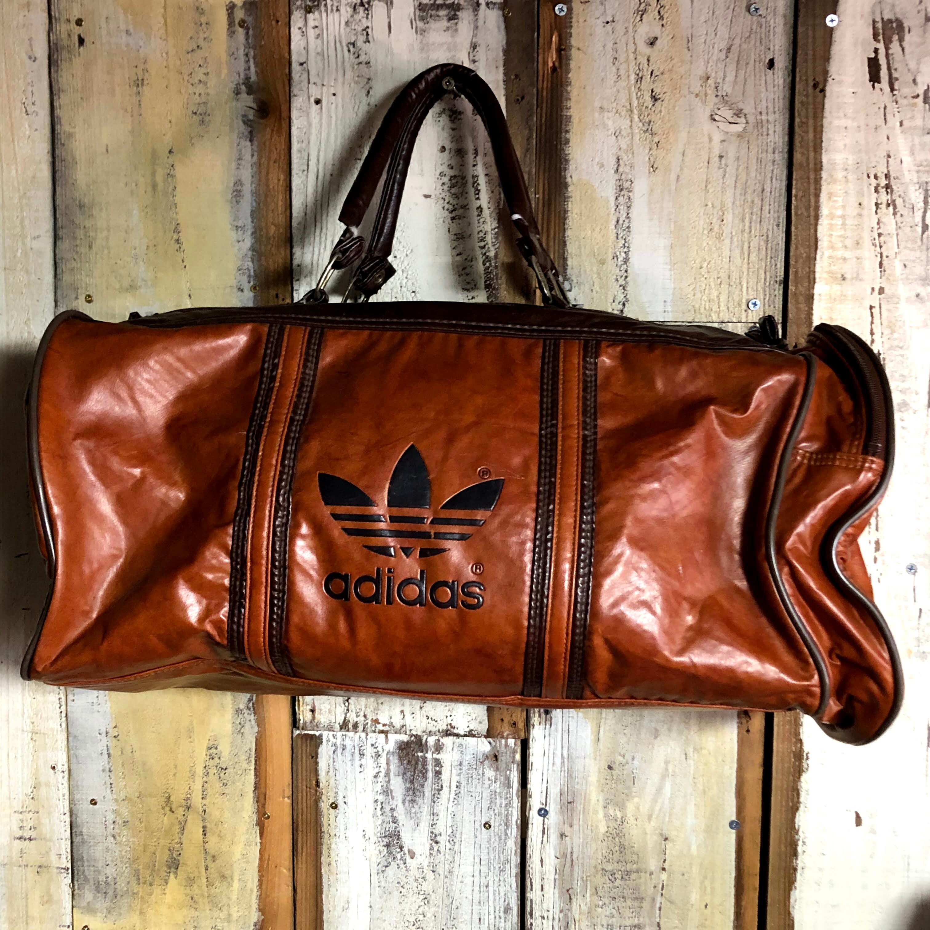 80's adidas All Leather Vintage Bag アディダス ビンテージ オールレザー ボストンバッグ made in  TAIWAN | ヴィンテージ古着&アンティーク商品取扱い Black Smith ブラックスミス(スペシャルビンテージ,vintage)