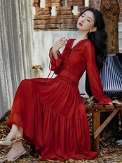 【0143】V-neck Chiffon Elegant Red Long Sleeve Dress
