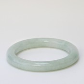 【内径58.5mm】透明感溢れる白のお色味がなんともいえない！ 翡翠 バングル princess/white/gloss　A貨翡翠 jd_bg1095
