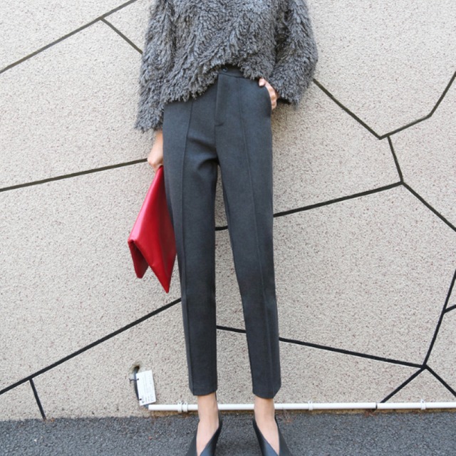 センタープレスストレートパンツ　　22347