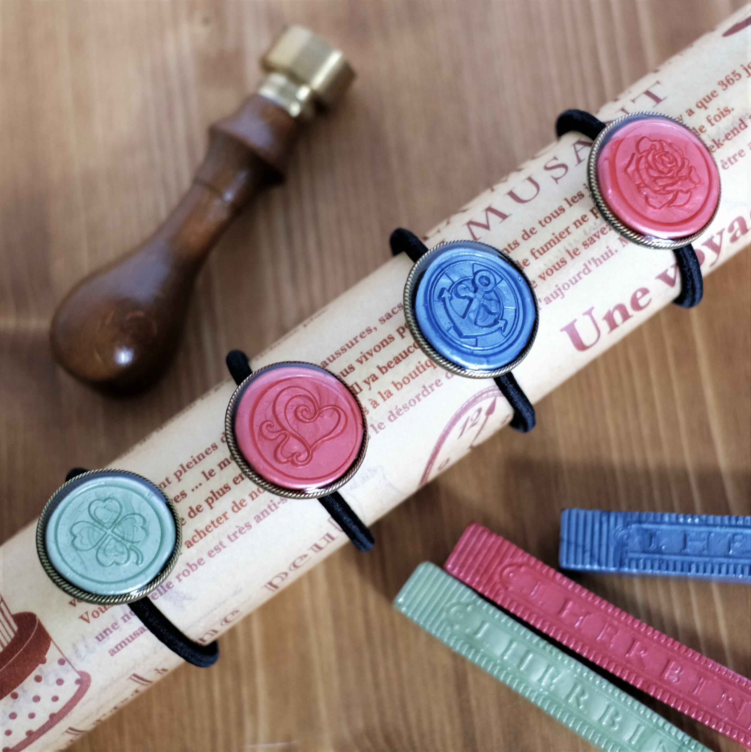 アンティーク風 封蝋 ヘアゴム Tplus1