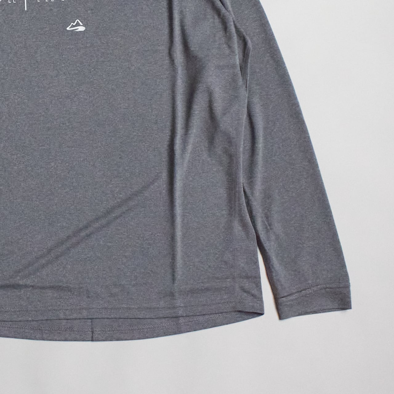 マイルストーン　ユニセックスフード付きロングスリーブTシャツ マイルストーン ユニセックスフード付きロングスリーブTシャツ