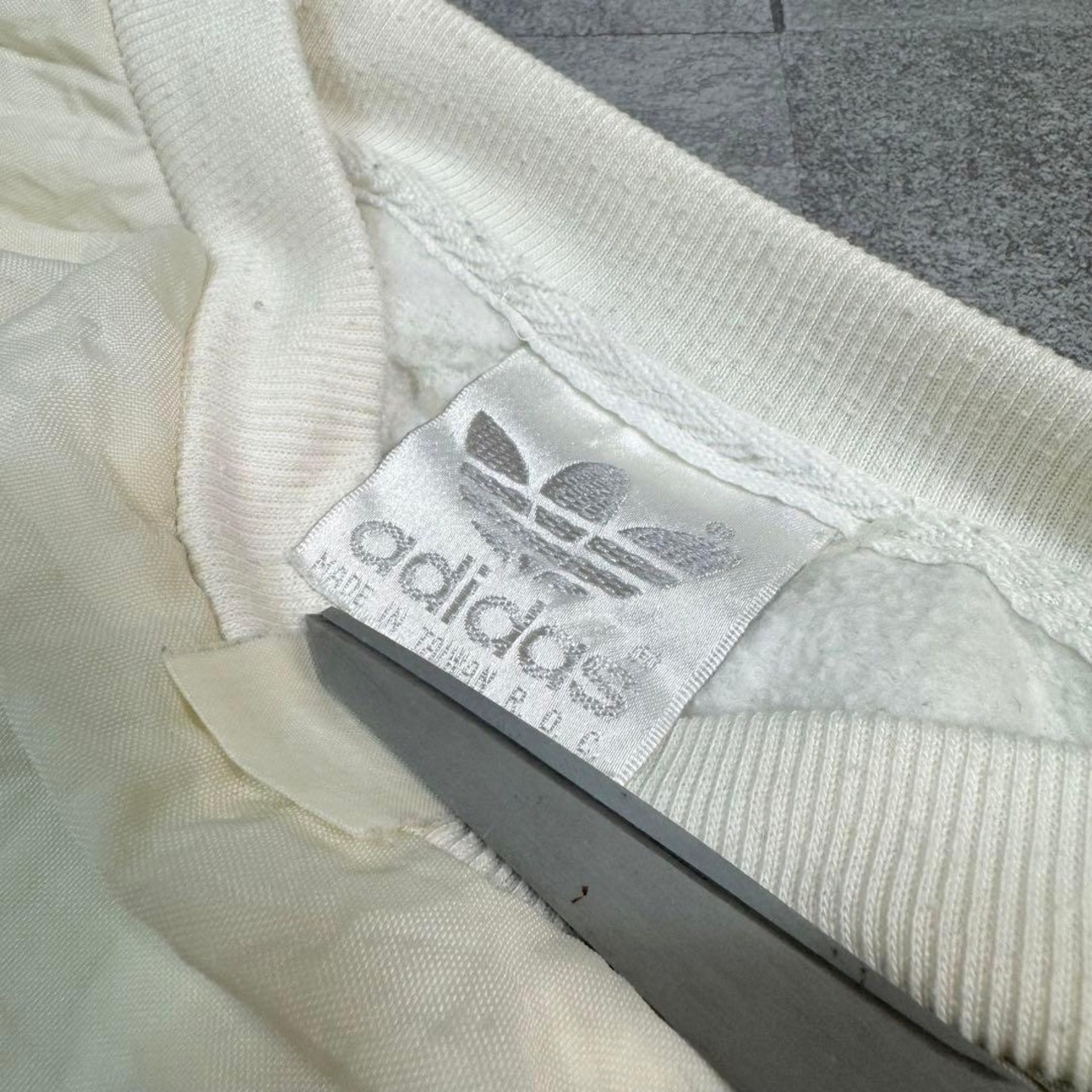 【極上】アディダス スウェット 80s 銀タグ 異素材切替 ゆるだぼ 希少 洗練