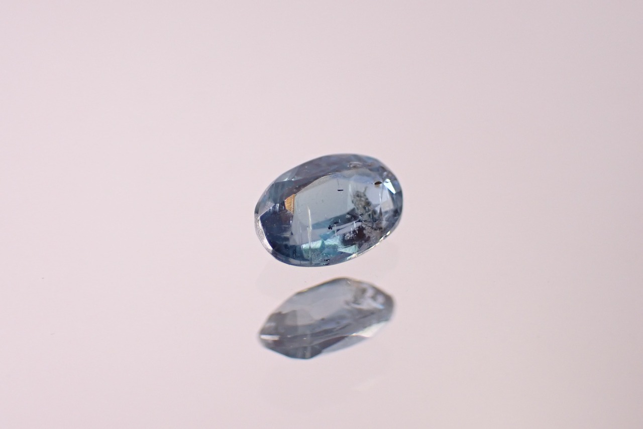 インディゴカイヤナイト　0.65ct　[D3-260]