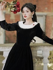 【0102】Retro Black Velvet Long Sleeve Dress