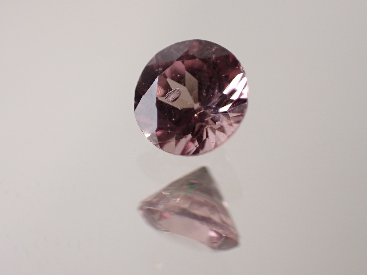 ドラゴンガーネット　0.63ct　[B1-165]