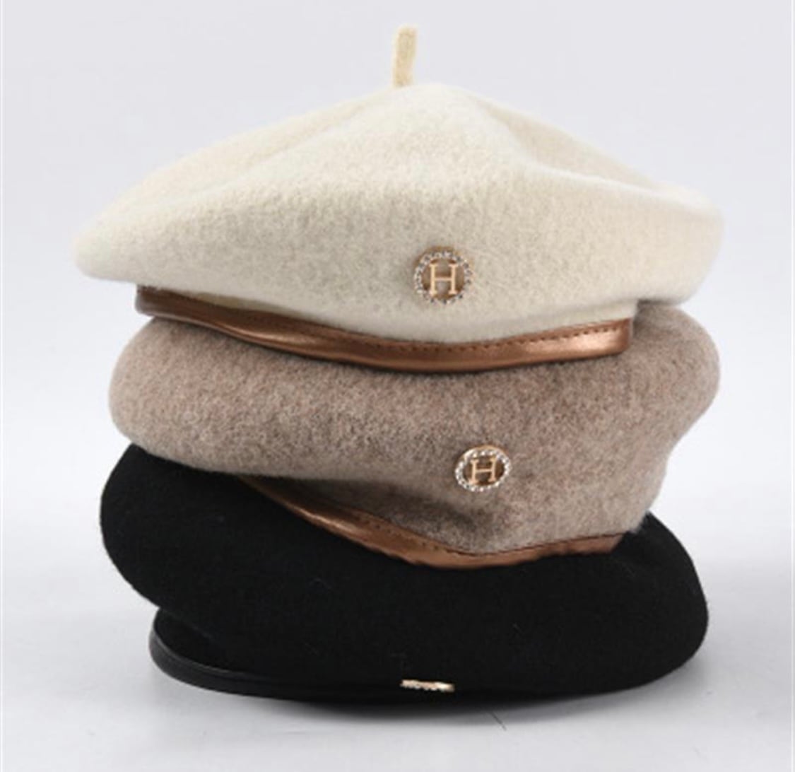 ベレー帽 ブラック 地雷系 量産型 ビジュー 秋 冬 韓国 可愛い - 帽子