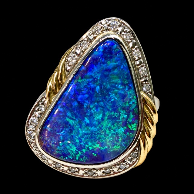 ボルダーオパール リング 11.23ct ダイヤモンド 0.17ct Pt900 K18 プラチナ 18金 昭和レトロ ヴィンテージジュエリー 大粒 天然石 〜深海のようなブルーとグリーンの遊色が輝く豪華な一点物〜 OKR00318