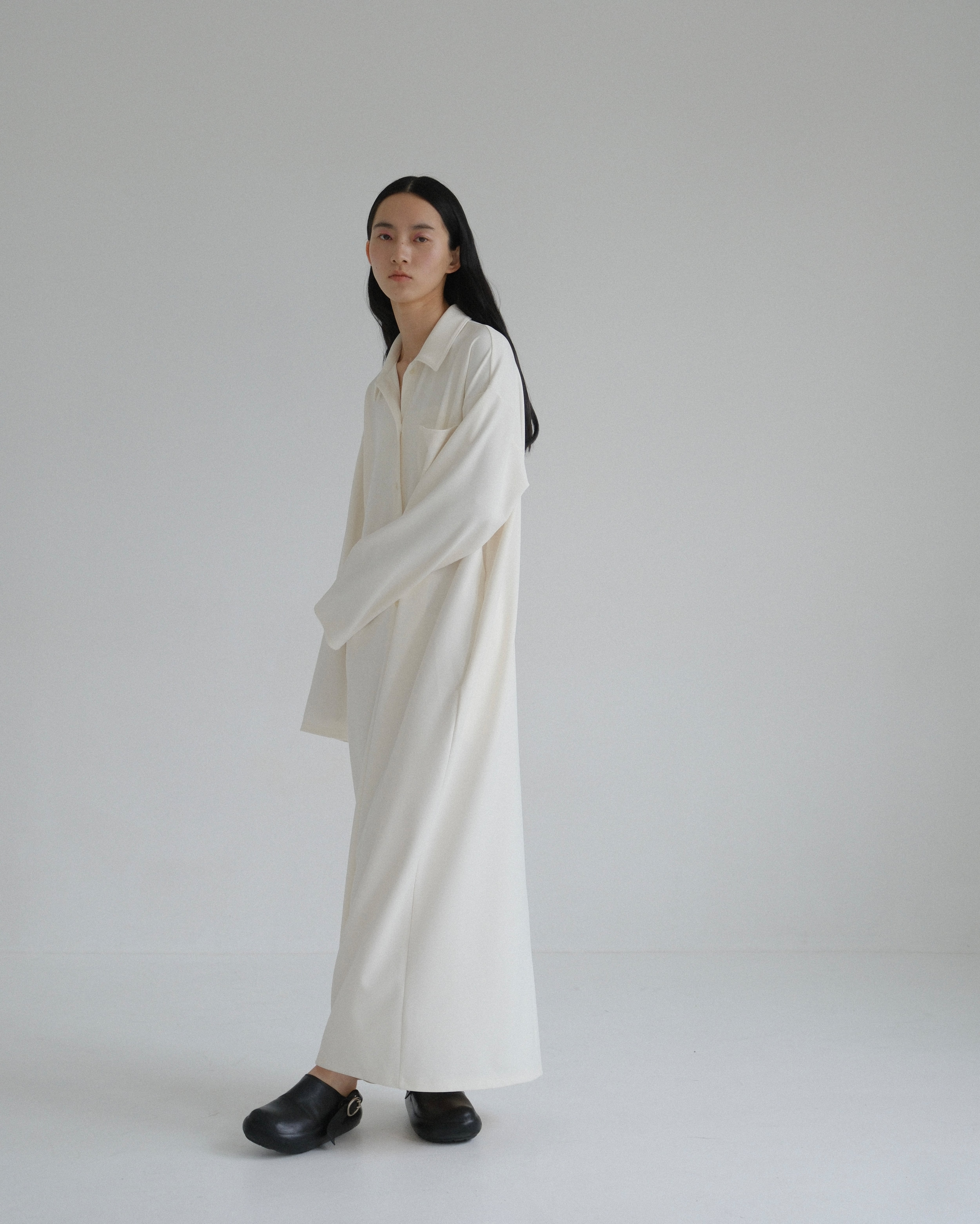 cut shirt one-piece - made in Japan - | aéré