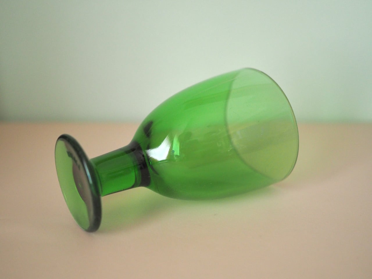 Iittala Verna viinilasi vihreä / イッタラ ヴェルナ ワイングラス