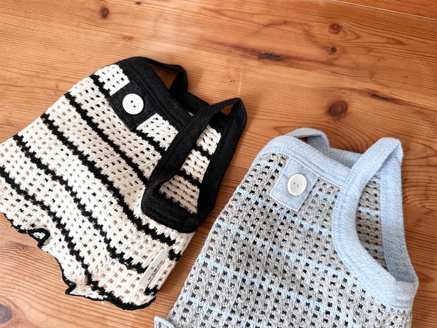 lowell knit crop top XS ~ XL 2color / 犬服 ショート丈 ニット素材 犬 服 夏 ボーダー ストライプ キャミソール 軽量 おぱんつカット タンクトップ 涼しい crop top 薄手 ノースリーブ 可愛い 韓国 ペット服 通気性抜群 犬の服 ドッグウェア 袖なしTシャツ 猫