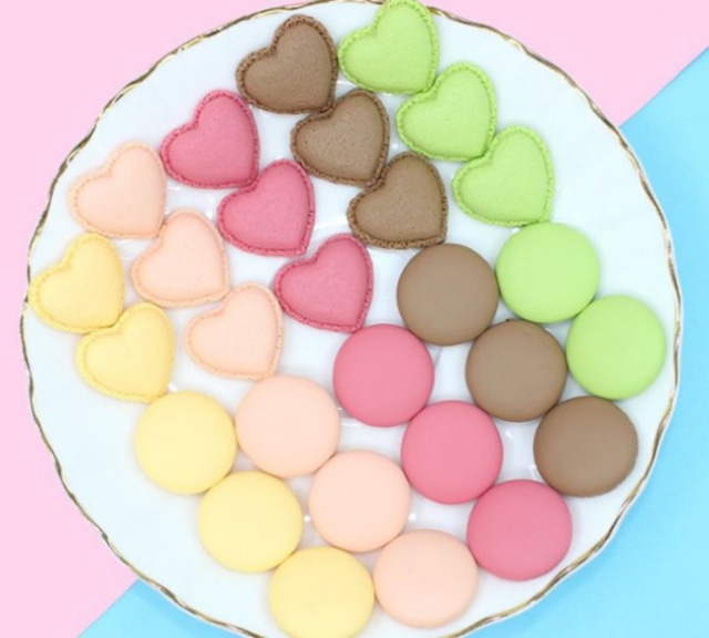 50個 カラフルマカロン スイーツデコB32