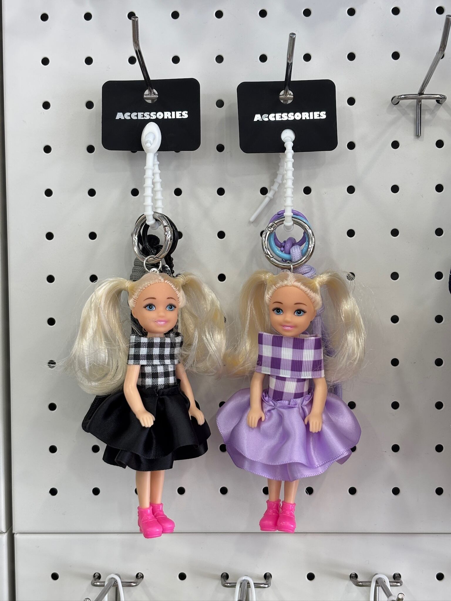 キーホルダー | shop june 8