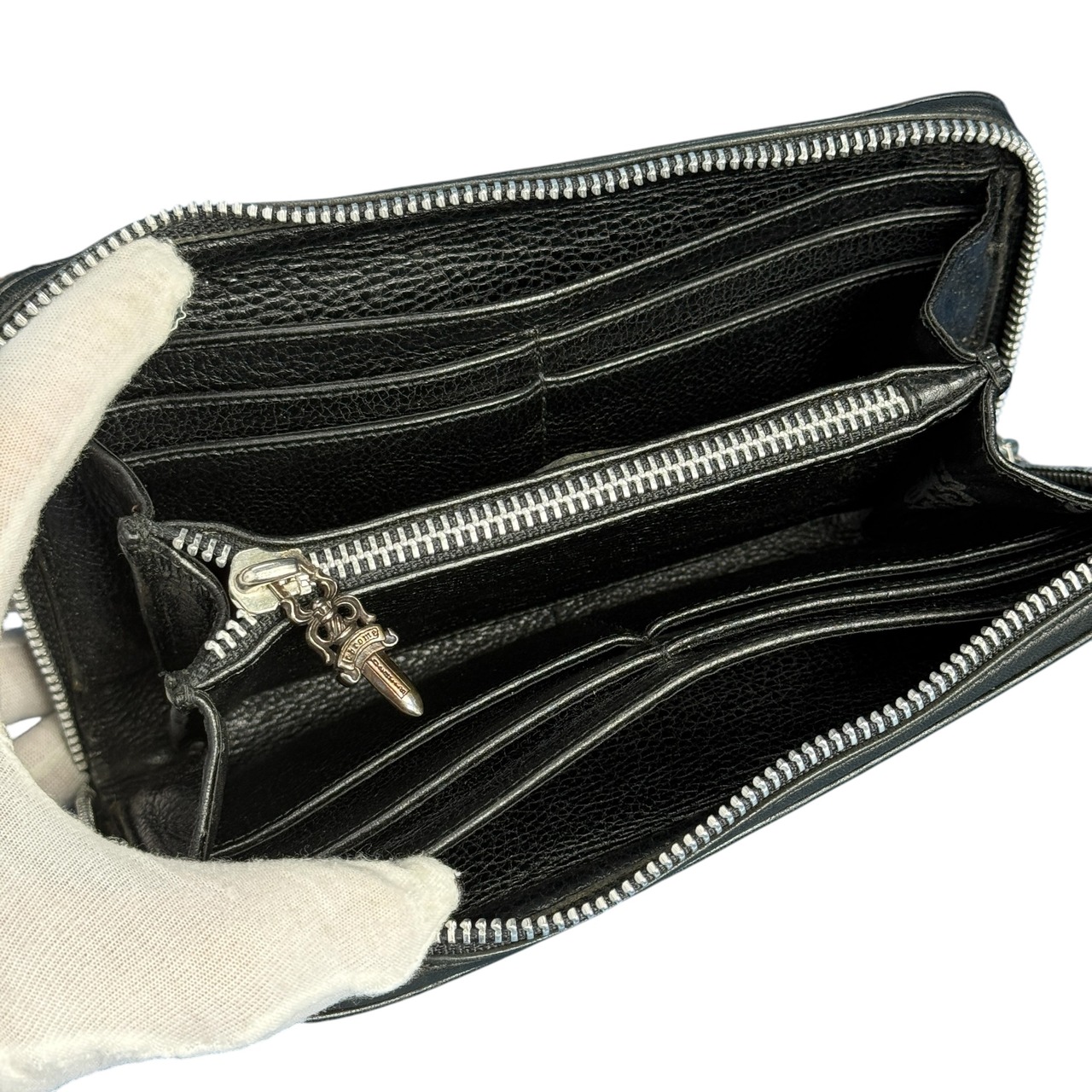 【CHROME HEARTS】クロムハーツ "REC F ZIP ピラミッドプラス" ラウンドファスナー 長財布