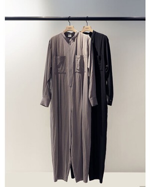 ZIP UP JUMPSUIT【yenn】