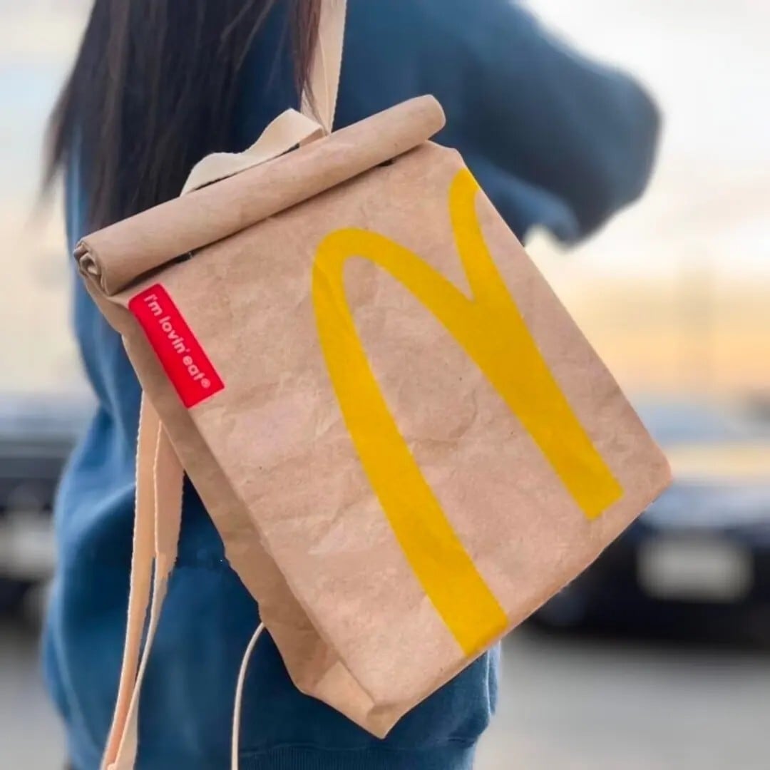 ♧【マクドナルド （McDonald） ロゴⅡ 】 Backpack（バックパック） / リュック / 紙袋風 〚アメリカン雑貨 アメトイ〛