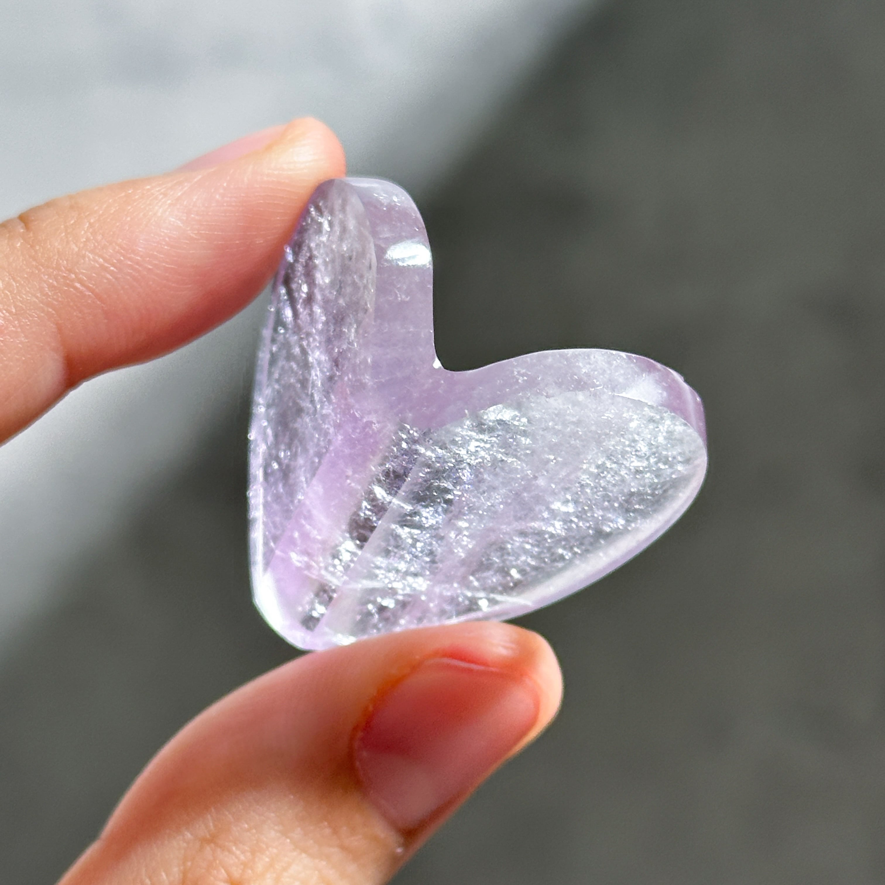 アメジスト 3Dハート 01♡Amethyst heart ♡天然石・鉱物
