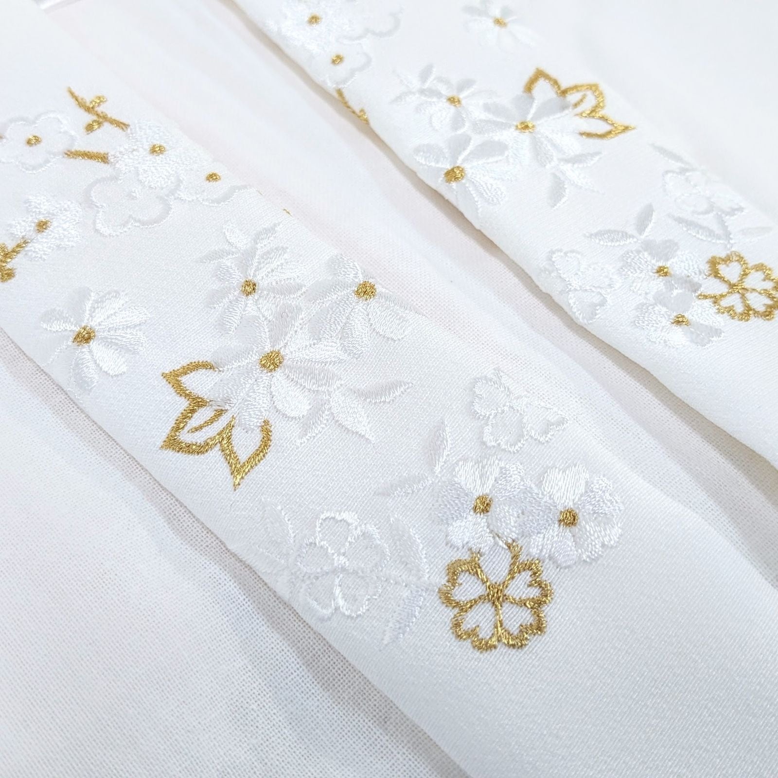 七五三 女の子 子供用 刺繍 半衿付き 肌着 長襦袢 3歳 7歳 白 金