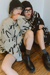 Typo pattern usefull knit/black