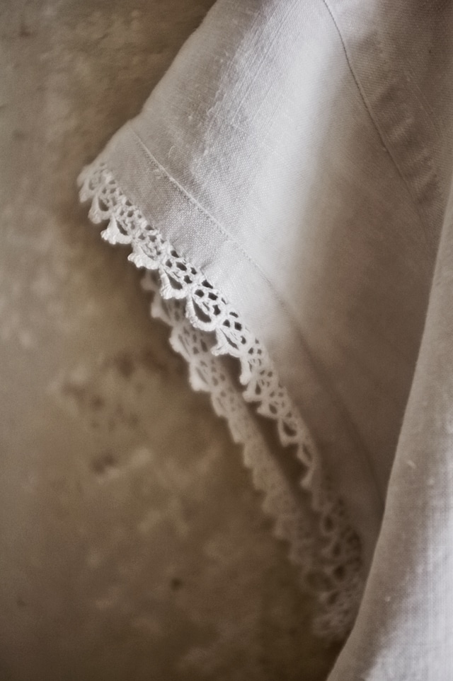 フランス 1900s リネン 小さなレースとピンタックとギャザーワンピースc アンティーク