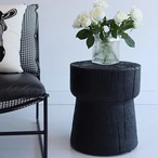 サイドテーブル　ナイトテーブル　ミニテーブル　コーヒーテーブル　シンプル　エレガント　雑誌収納　おしゃれ　黒　ブラック