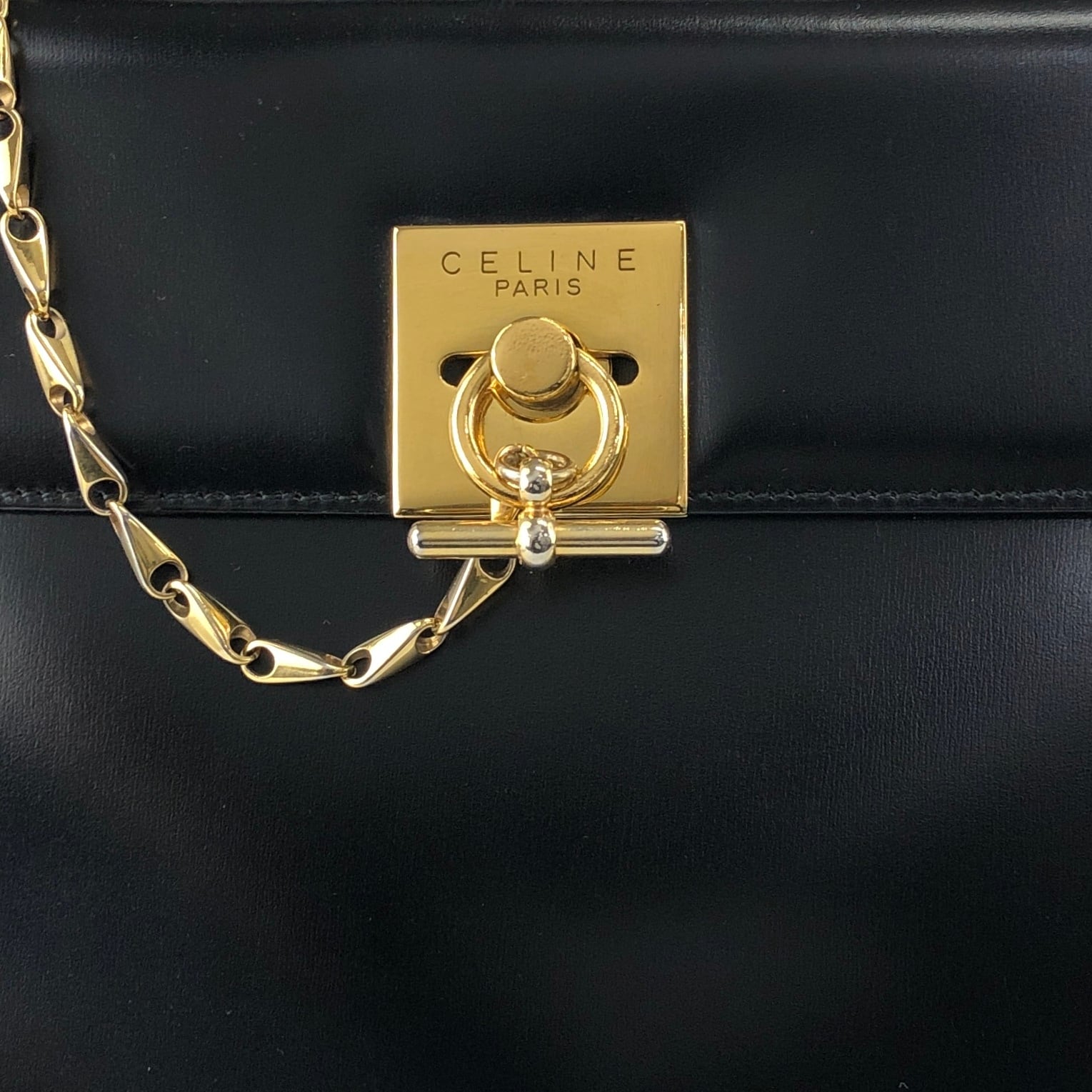 CELINE ヴィンテージ ハンドバッグ 本革 オールドセリーヌ CELINE セリーヌ ハンドバッグ ブラック ガンチーニ マンテル レザー