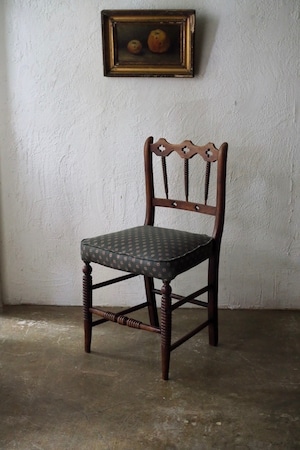 英国ヴィクトリア時代の椅子-antique victorian chair
