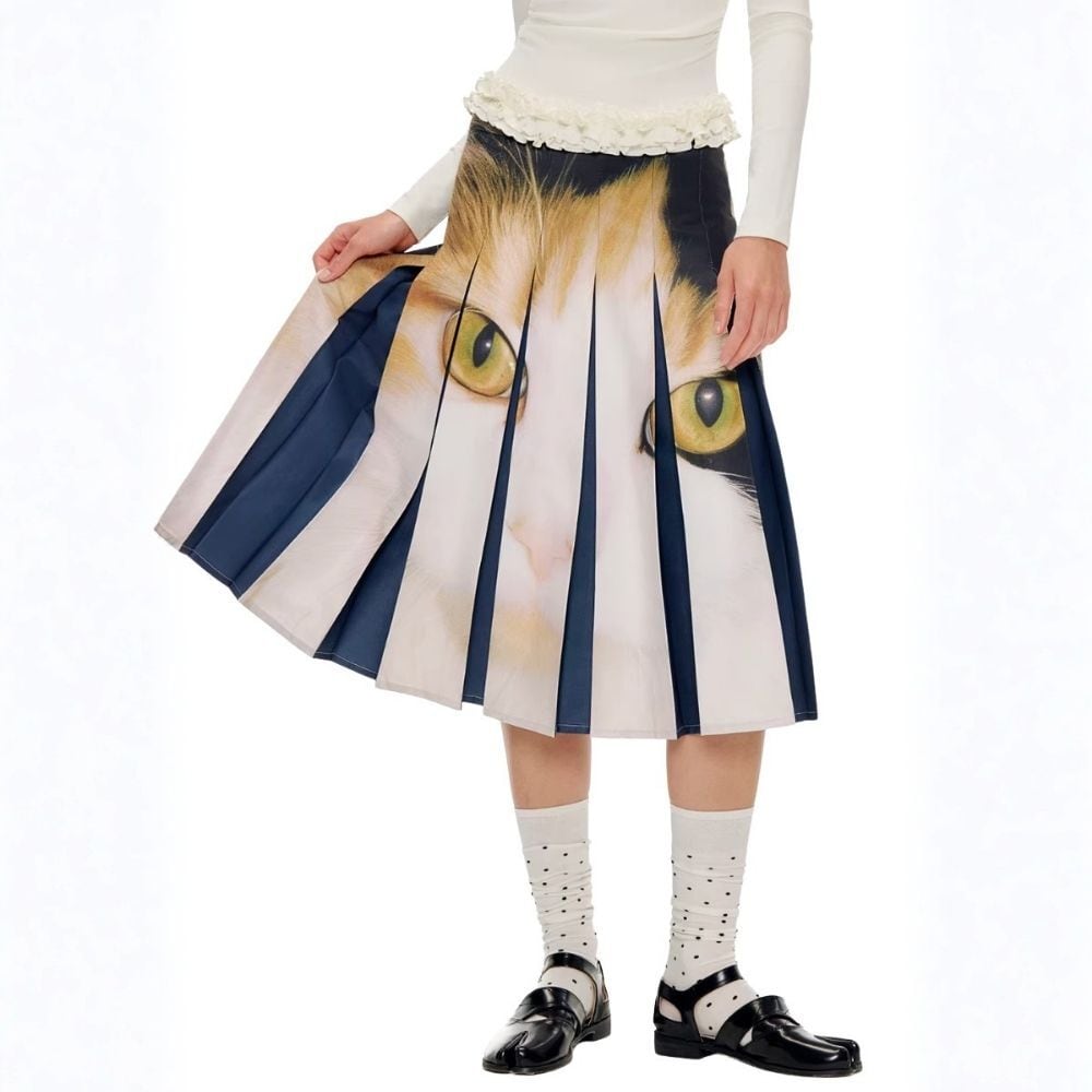 月明かりに宿る、猫の肖像プリーツスカート E00641 | EMMA GRAND
