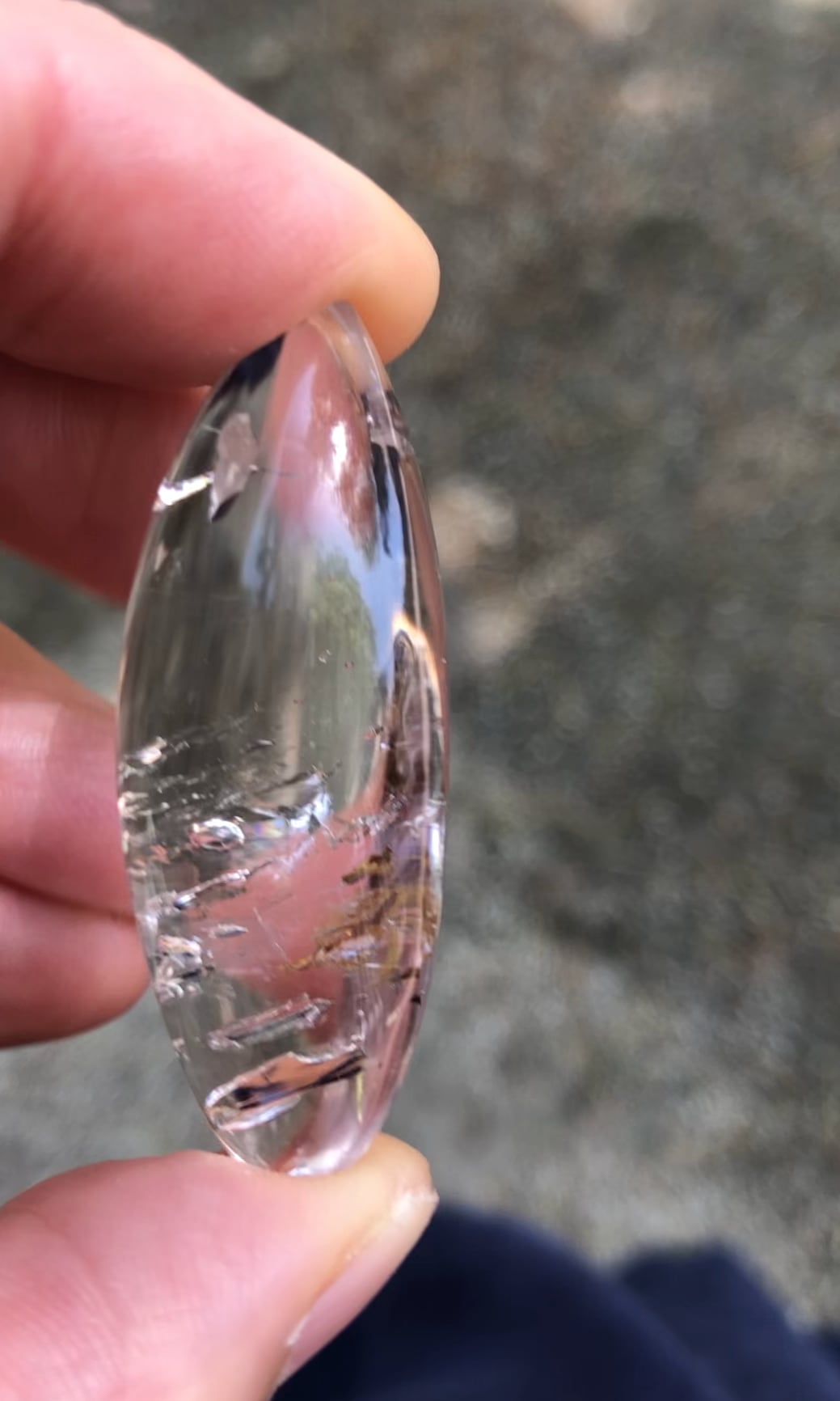 超激レア ウォーターインクォーツ(水入り水晶)ルース 小さな虹あり 