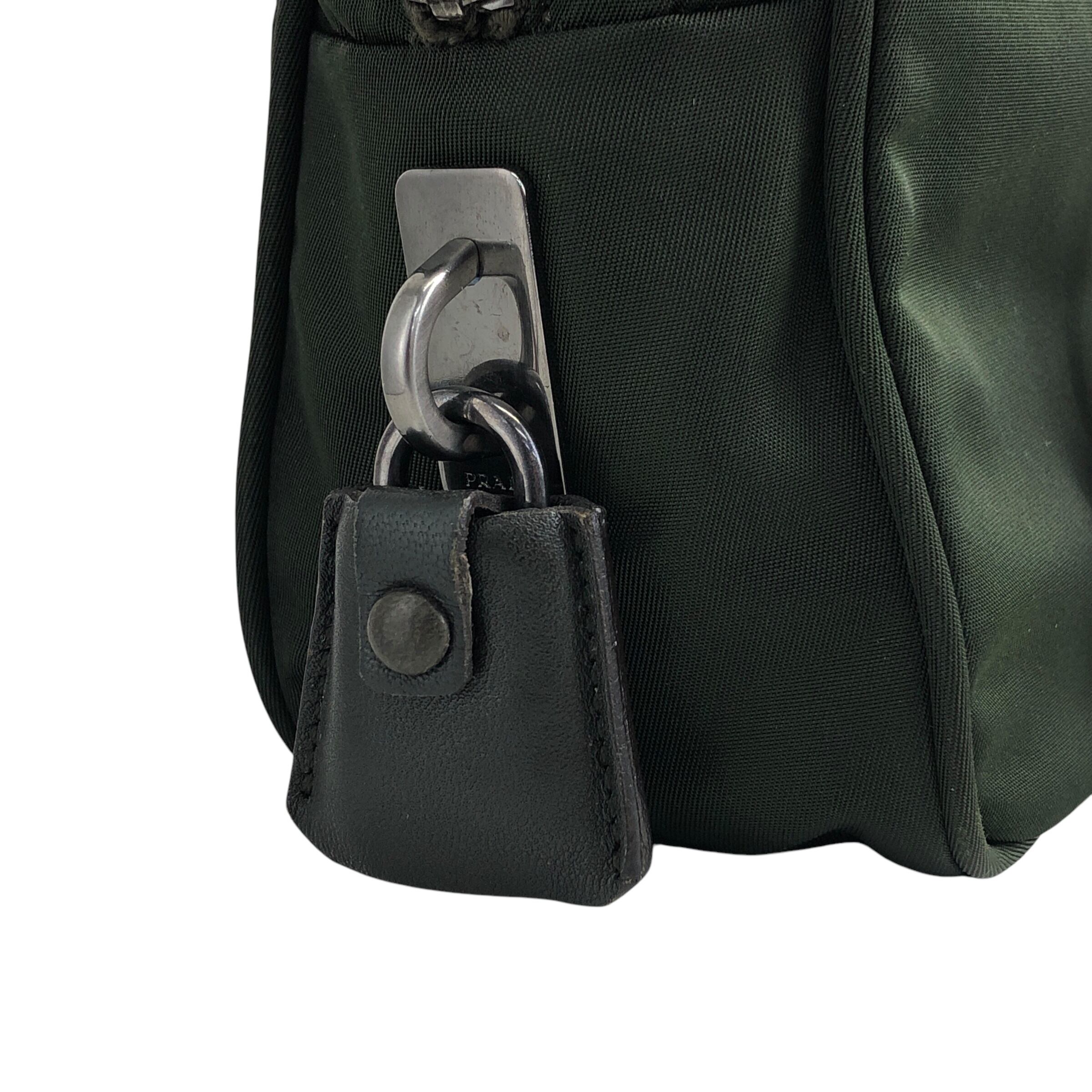 PRADA プラダ トートバッグ カーキ トライアングルロゴ ナイロン