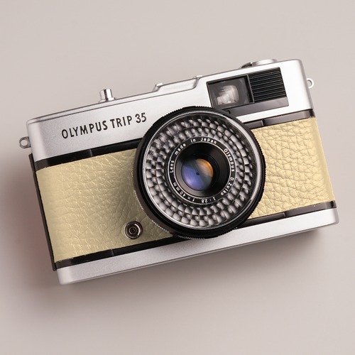 OLYMPUS TRIP35 ベージュ