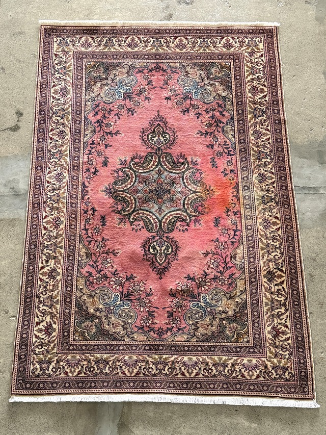 【送料込み】vintage    ヴィンテージ　Kayseri   カイセリ絨毯　TRB4189