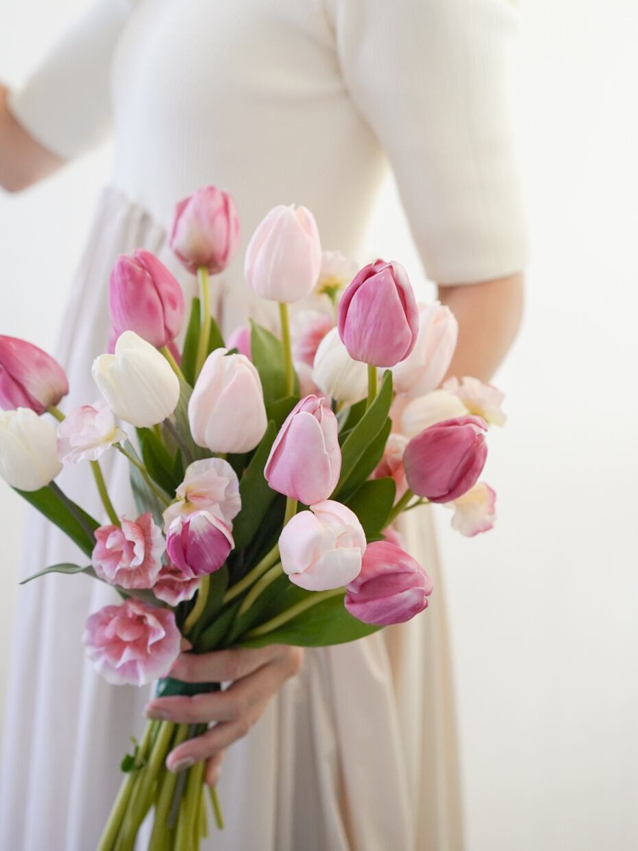 〈完成品販売ブーケ〉 Pink tulip artificial flower bouquet