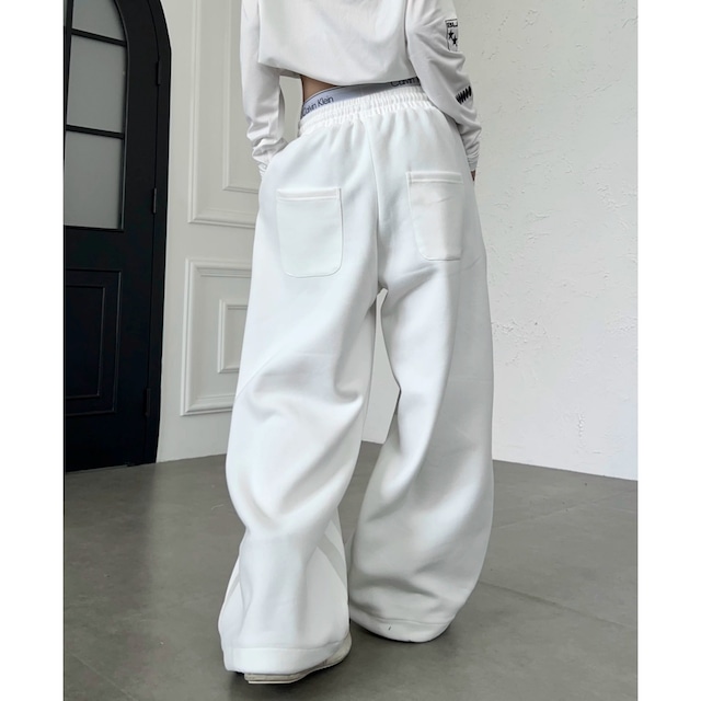 スターストライプアシンメトリーワイドラインスウェットパンツ 1col R02645
