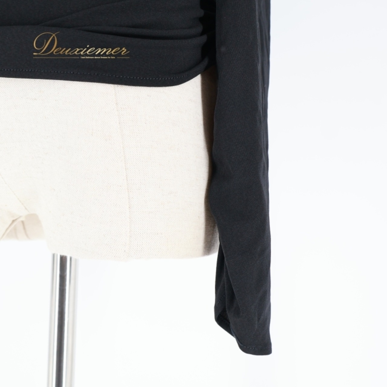 社交ダンス 衣装 トップス ブラウス ブラック系 チャコットロイヤルダンス Chacott ROYAL DANCE 黒 無地 シンプル 練習 レッスン 日本製 オフショルダー 伸縮 ストレッチ 上品 パーティー イベント オールブラック かわいい セクシー