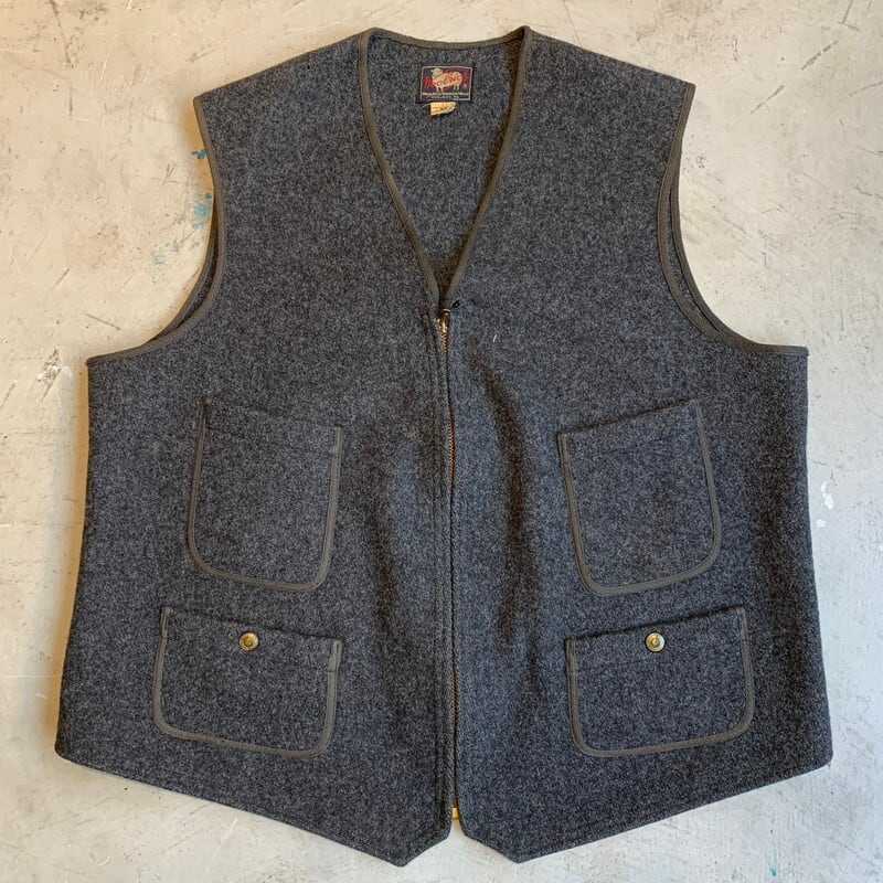 50's Woolrich ウールリッチ ジップアップウールベスト グレー 針刺シンチバック 棒TALON ハンティング サイズ44 希少  ヴィンテージ BA-1293 RM1662H | agito vintage powered by BASE