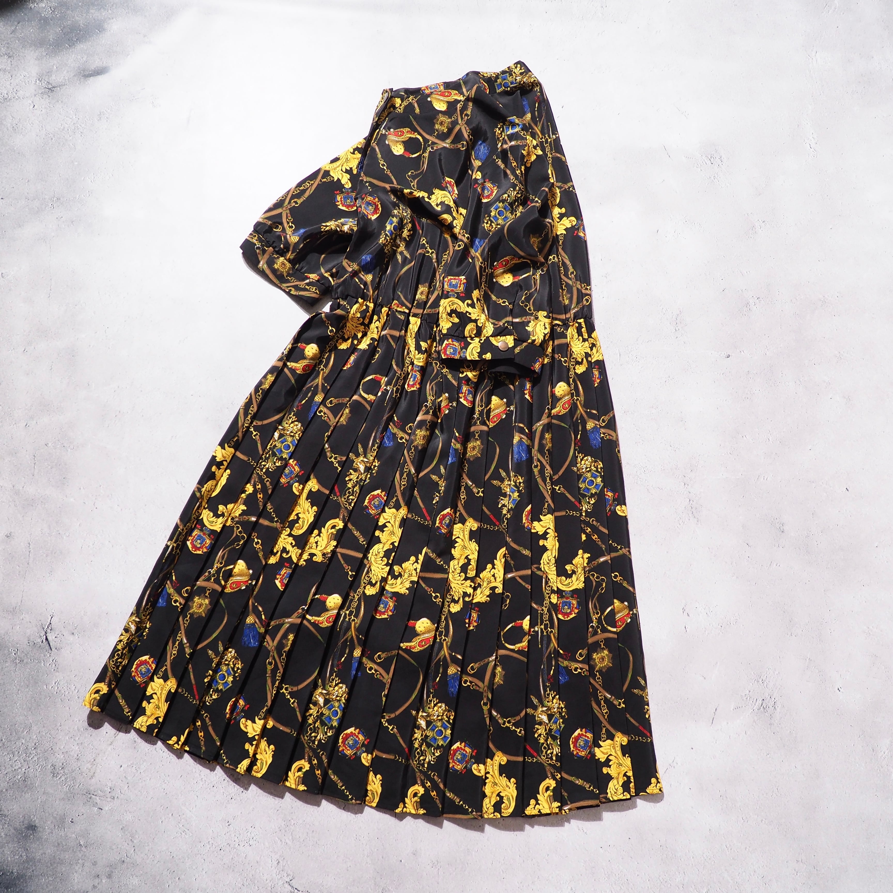 1990s Beautiful Luxury Art pattern vintage Onepiece Dress