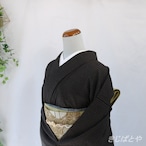 正絹　黒地に細縞にうさぎの付け下げ　単衣