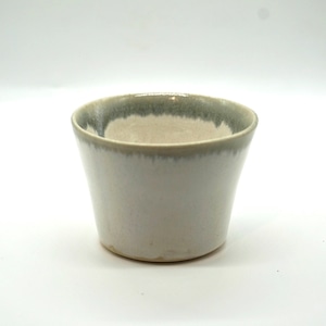 広瀬佳子 蕎麦猪口 ミルク×グレー