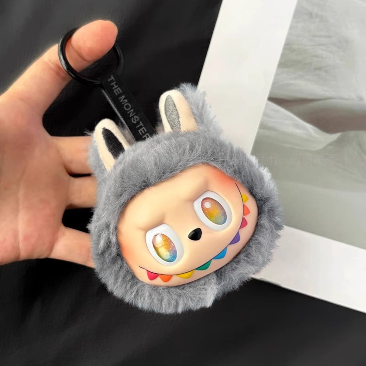 ふわふわLabubuチャーム】Labubu ラブブ 大頭のまあるいマスコット
