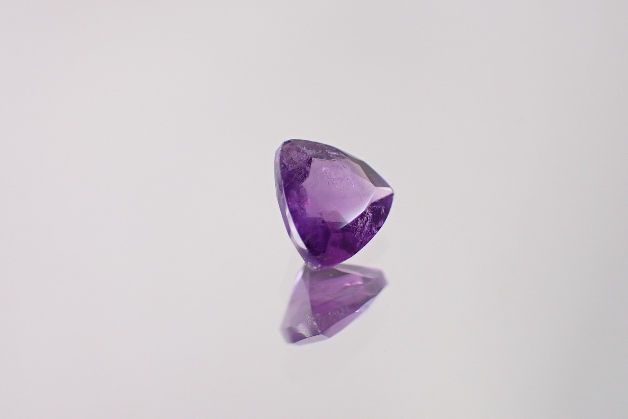 アメジスト　1.05ct　[C4‐65]