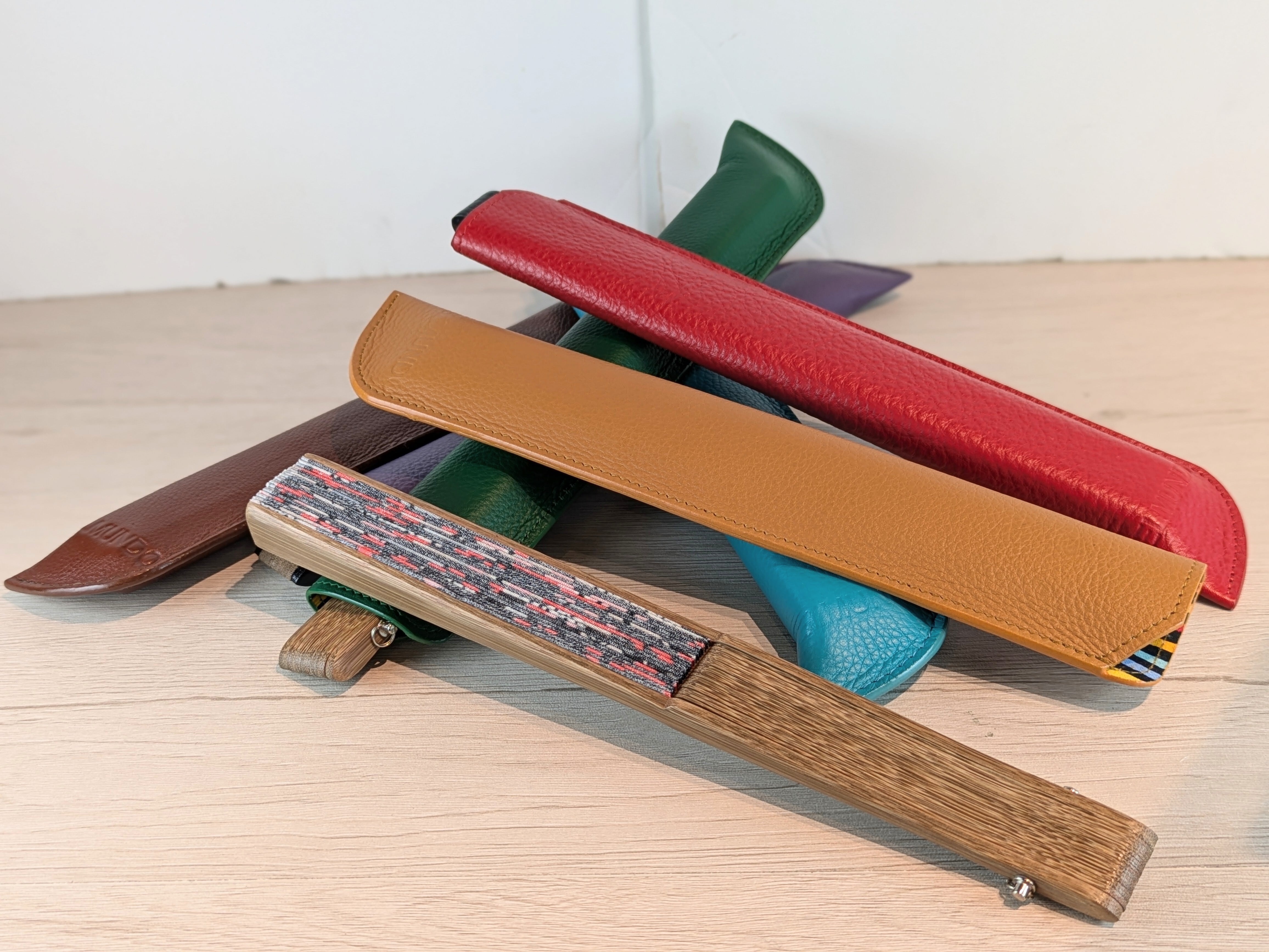 本革 扇子ケース 扇子付き 商品番号 HFC-001 | ELMUNDO / エルムンド