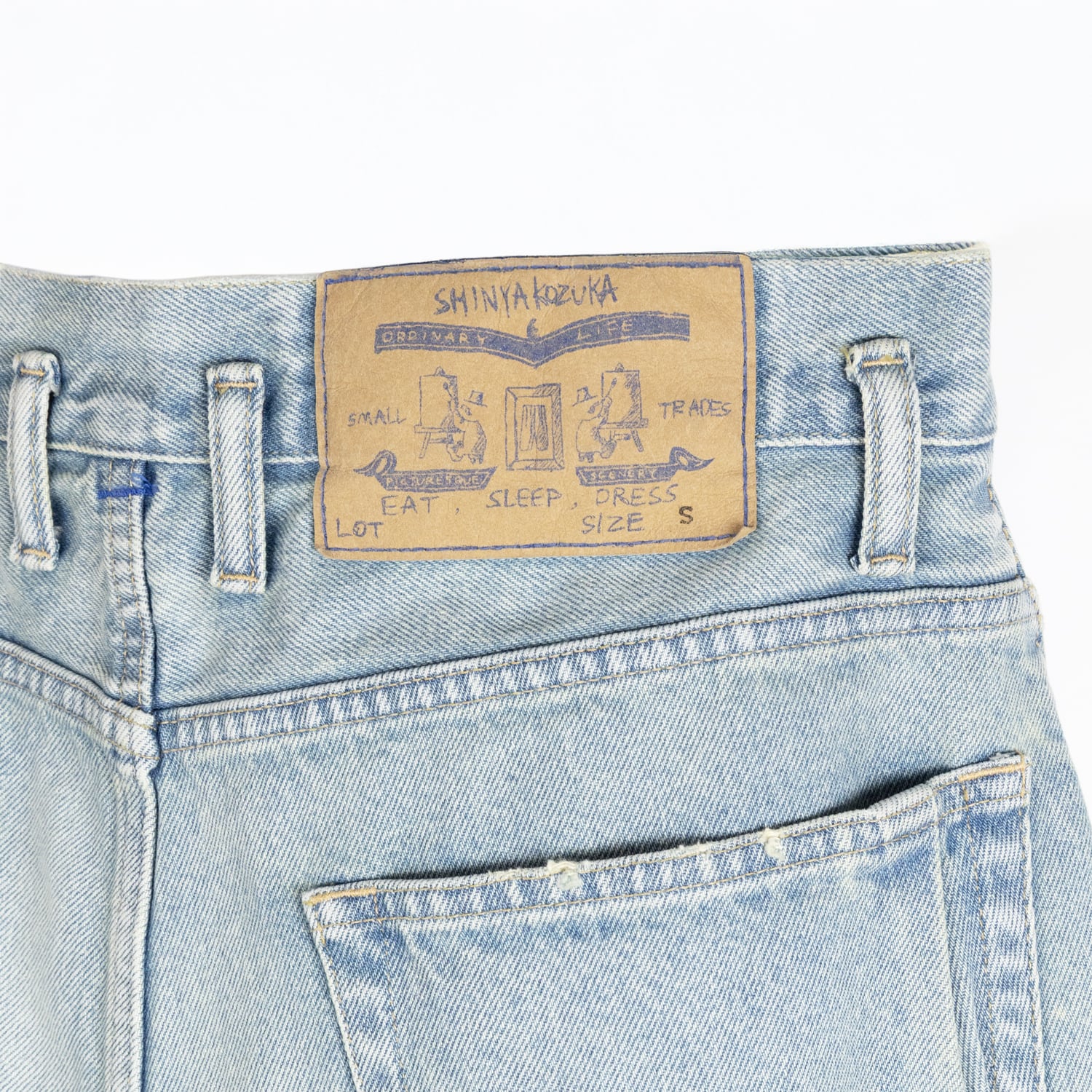 UNEEK BASEMNT - Discover independent style.