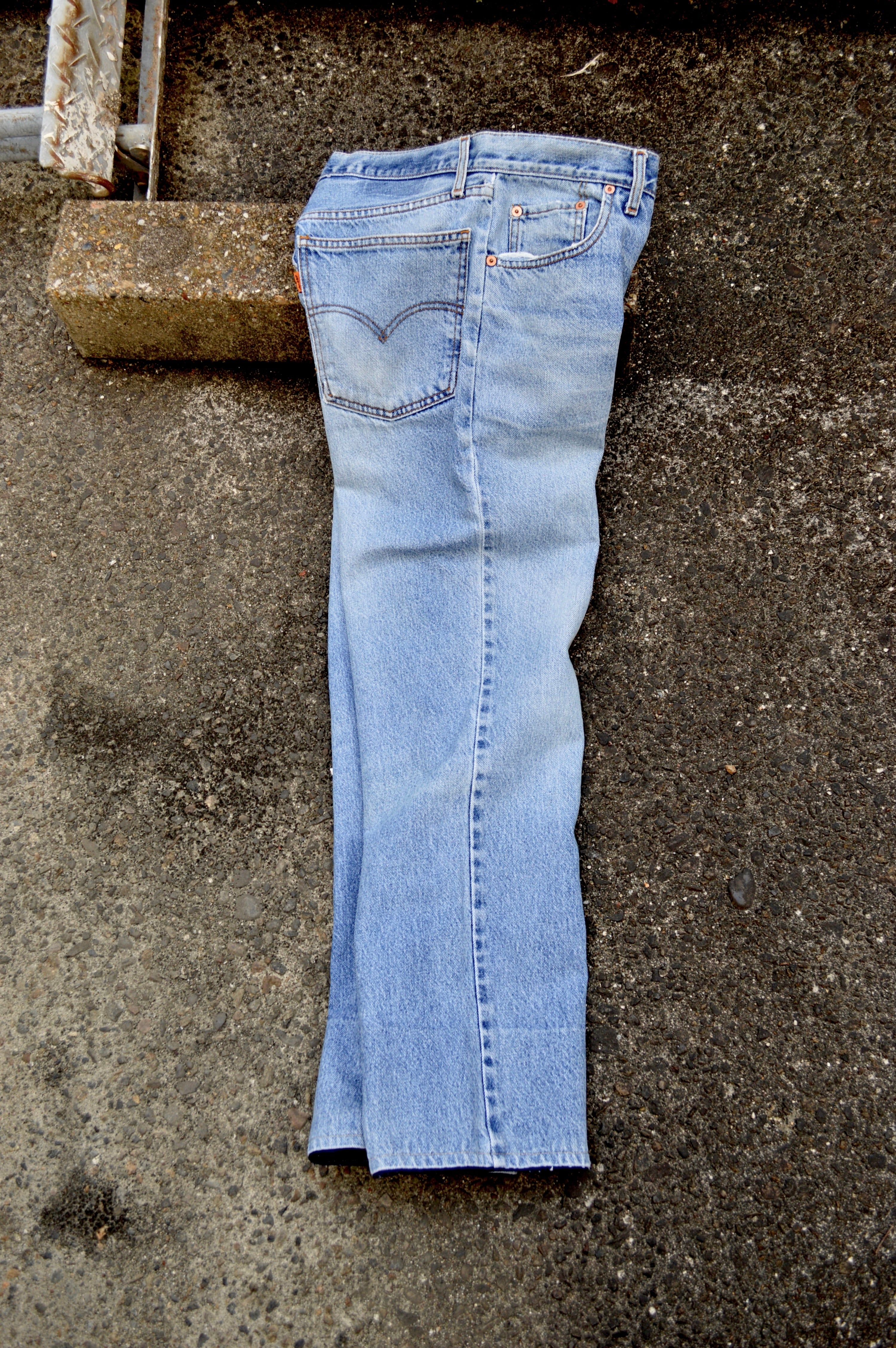 Levi's EURO 80s Orange tab 630 Made in Hungary slim straight