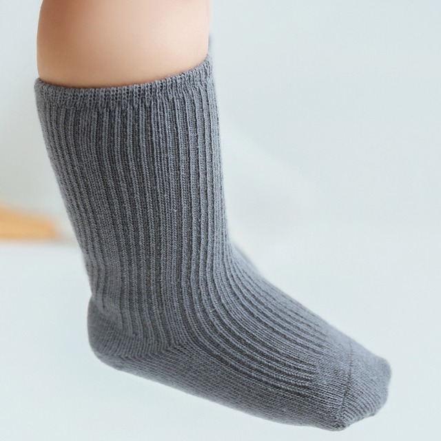 【即納】シンプルカラー単色ソックス 3足セット