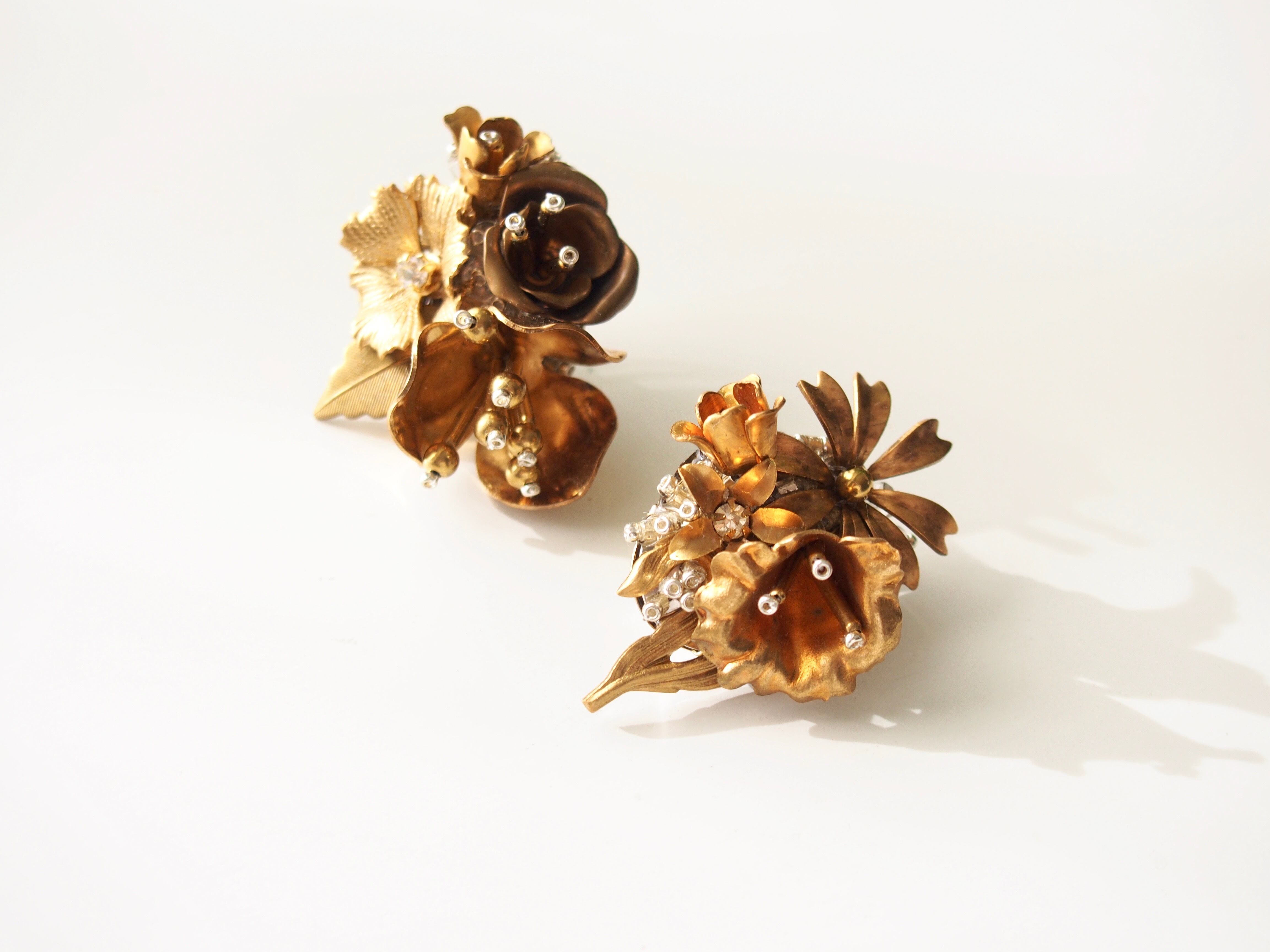 " Lily collage earrings "