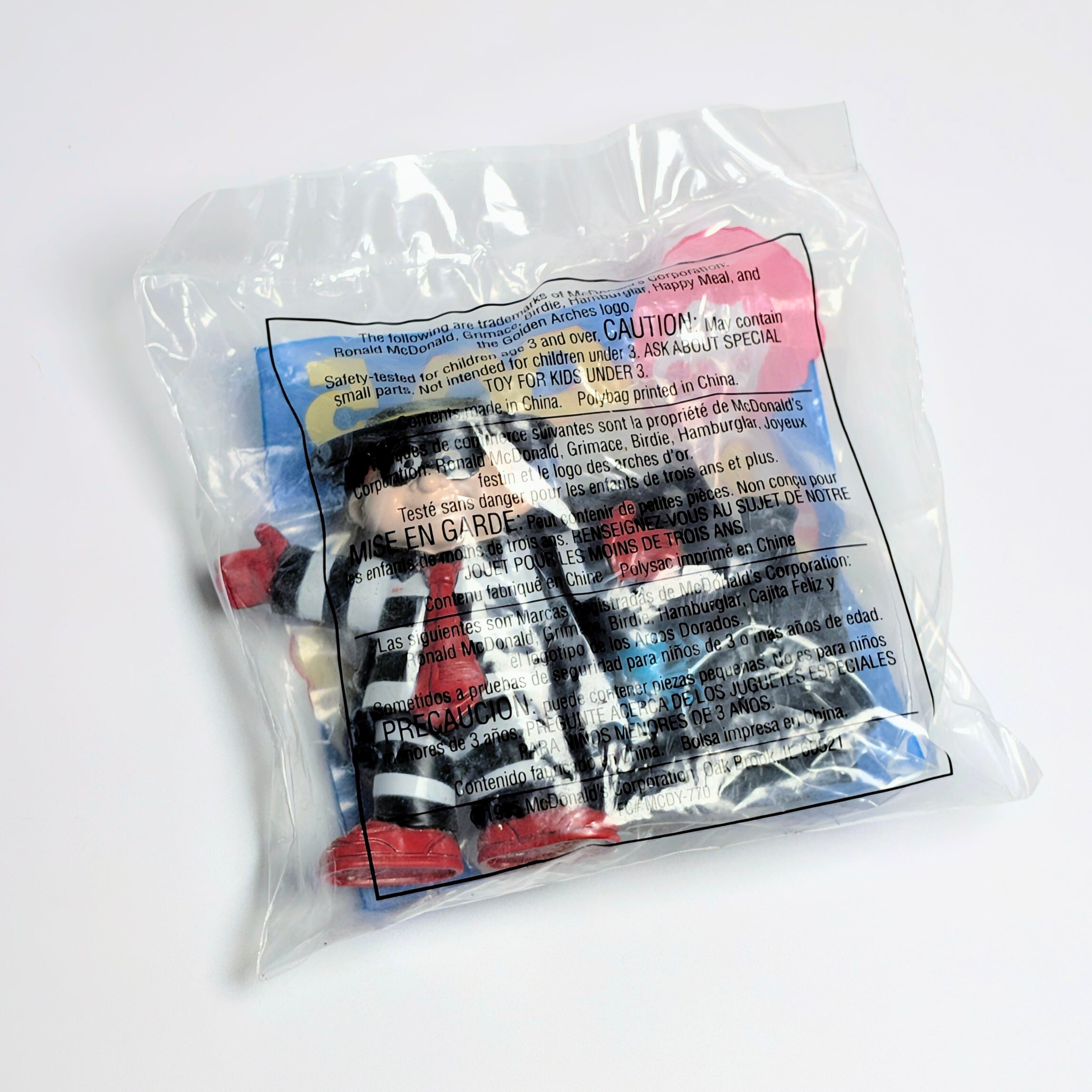 ☆ DEADSTOCK / VINTAGE 1995☆【 McDonald's ( マクドナルド ) 】1995年海外マクドナルドミールトイ / ハロウィンシリーズ『 What am I going to be for HALLOWEEN? 』the Hamburglar ハンバーグラー 未開封 / ハッピーミール 〚アメリカン雑貨 アメトイ〛