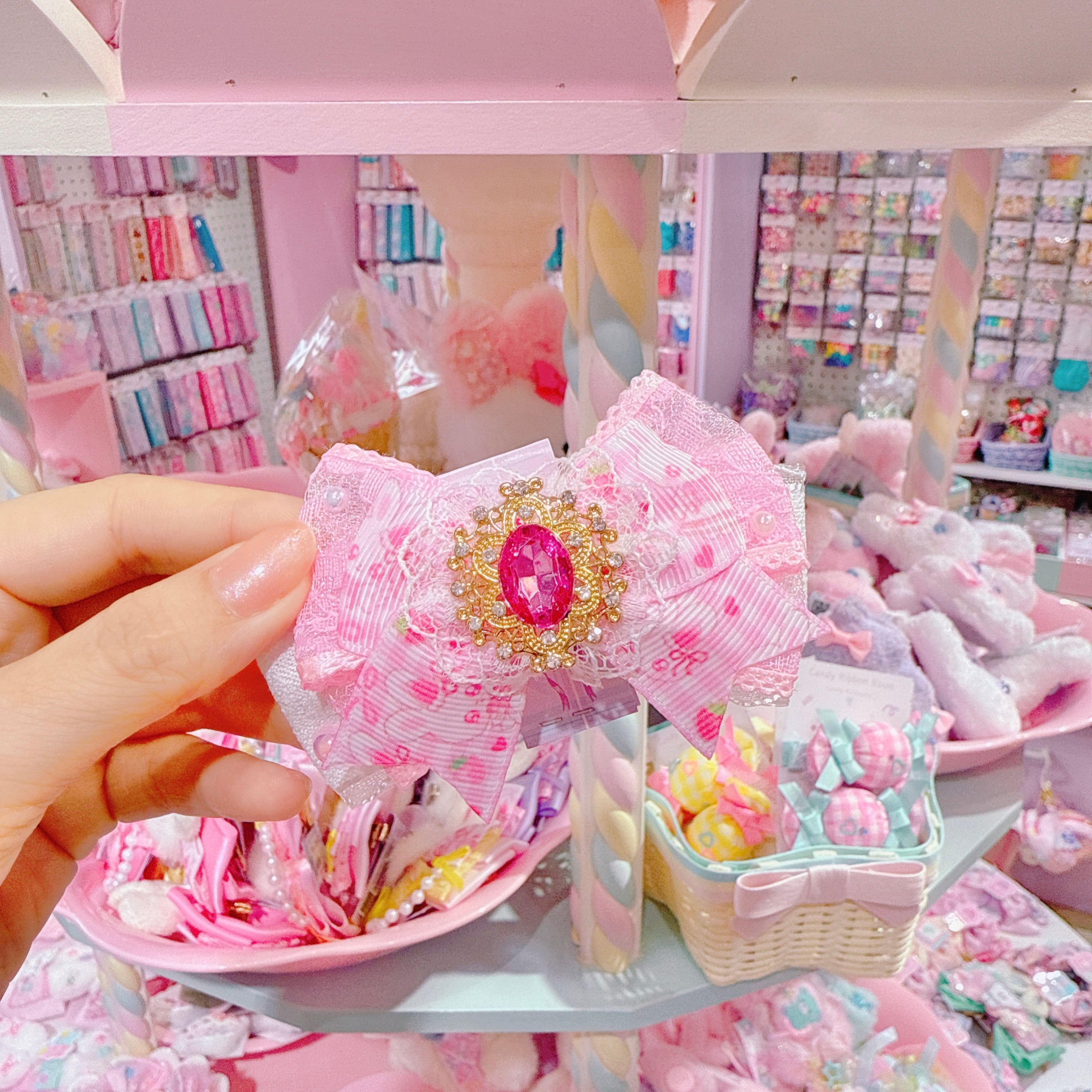 【F7】62-107ヘアクリップ